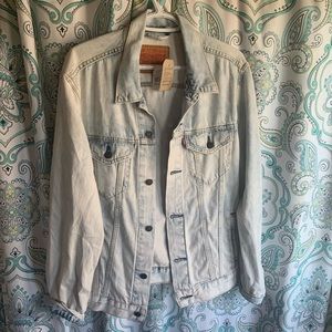 Levi’s denim jacket